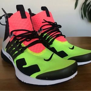 NIKE Acronym Air Presto Mid "Hot Lava/Volt" sneakers

Men’s Size 9 /S